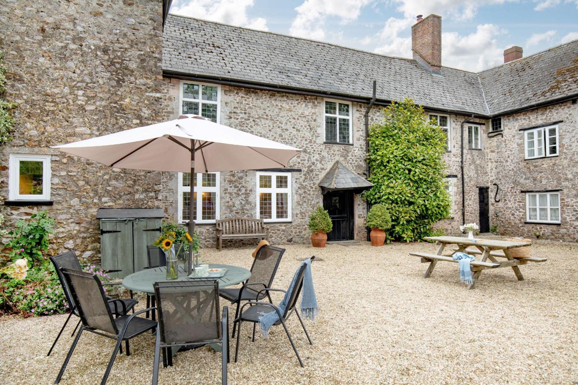Sutton Barton Farmhouse Гонітон Екстер'єр фото
