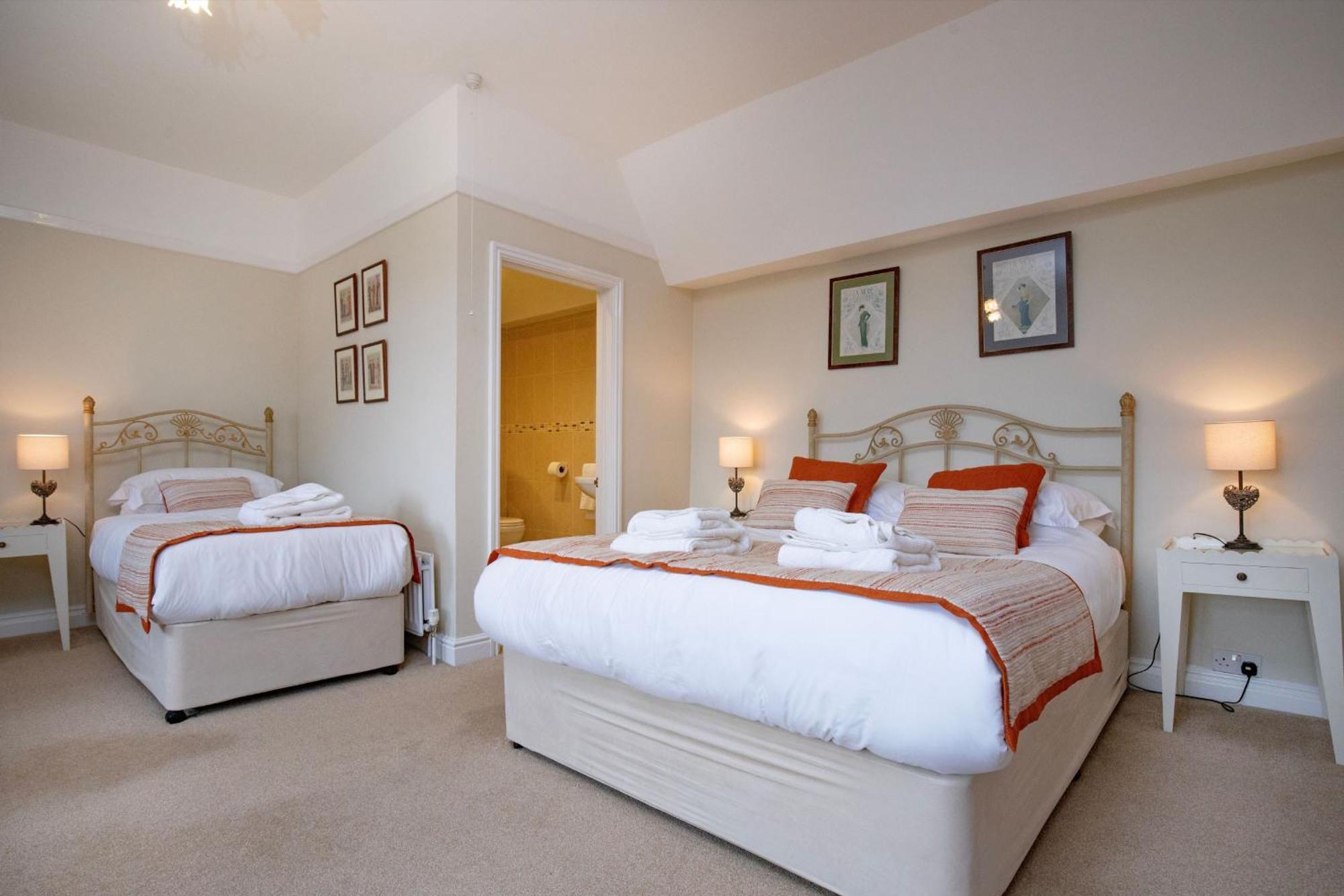 Sutton Barton Farmhouse Гонітон Екстер'єр фото